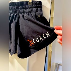 Lululemon OTF Coach Hotty Hot 2.5 short
